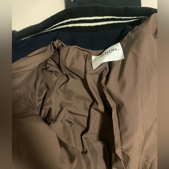 Essentiel Antwerp - Fluffy Button Up Bomber Jacket - Black + Brown - Size 38 / 6 - Picture 6 of 7